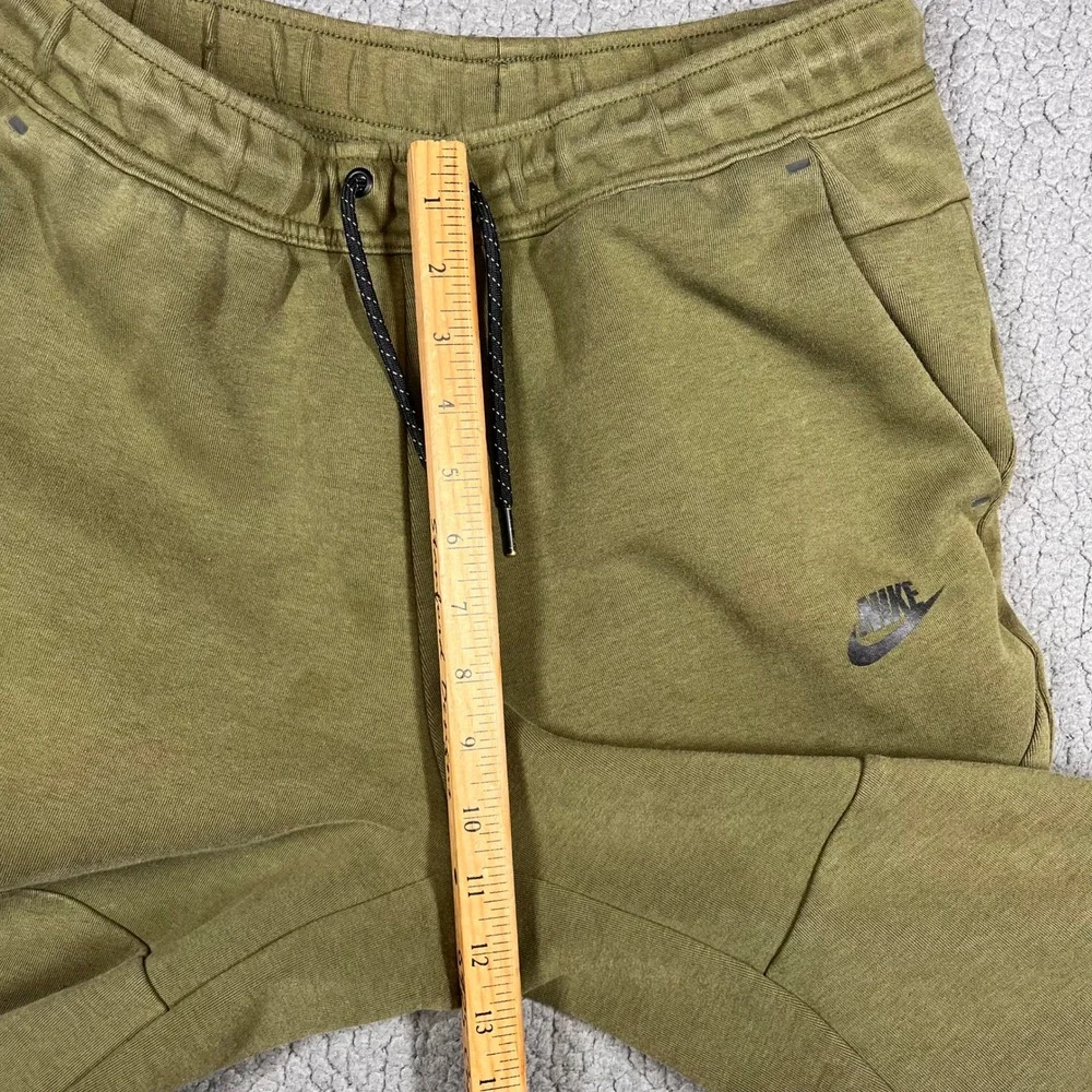 Nike Sportswear Tech Fleece Joggers Olive Green‎ Tapered Sweatpants CU4495-326 M